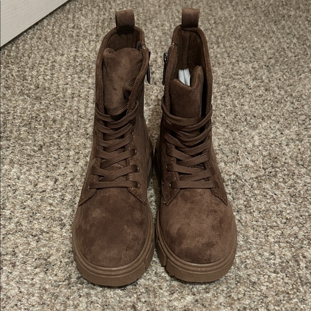 Cape Robbin Nude Boots - Picture 3 of 9